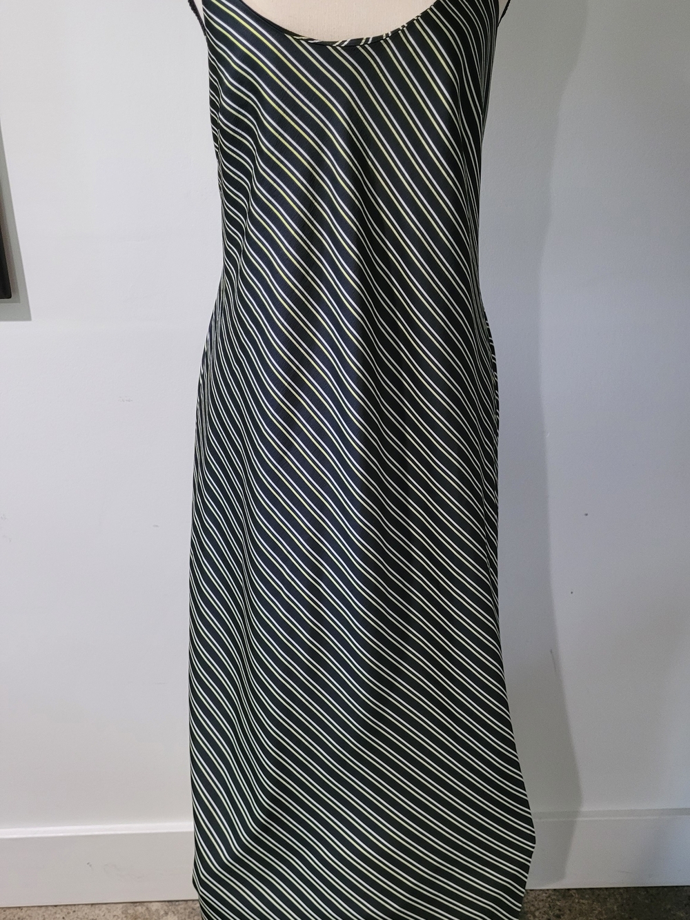 Striped Black and White Sleeveless Maxi Dress